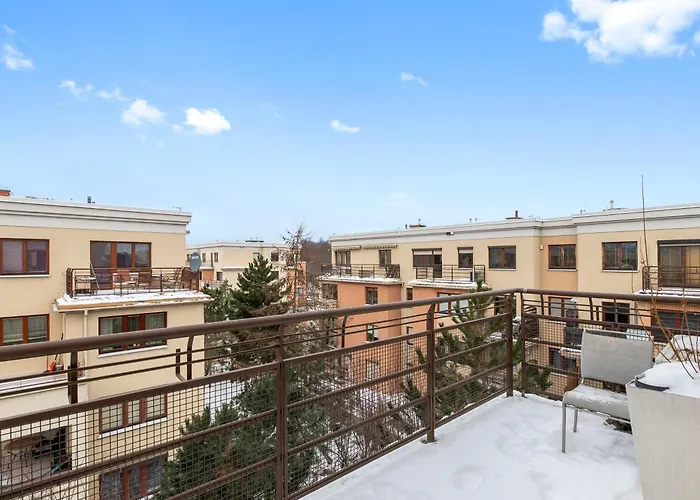 Jelitkowski Dwor Seaside & Parking By Downtown Danzica