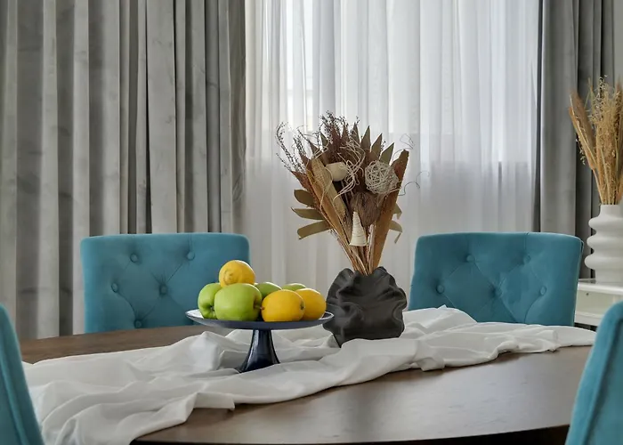 Jelitkowski Dwor Seaside & Parking By Downtown Gdansk